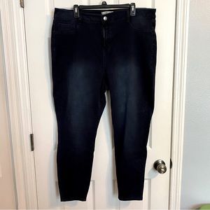 Charlotte Russe Refuge Brand Plus Size 20 Dark Wash Jeggings